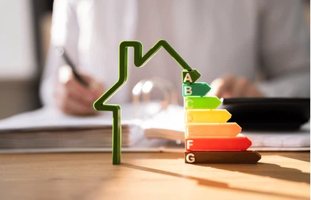 Wpis na blogu: Efektywność energetyczna w instalacjach elektrycznych – na co zwrócić uwagę?